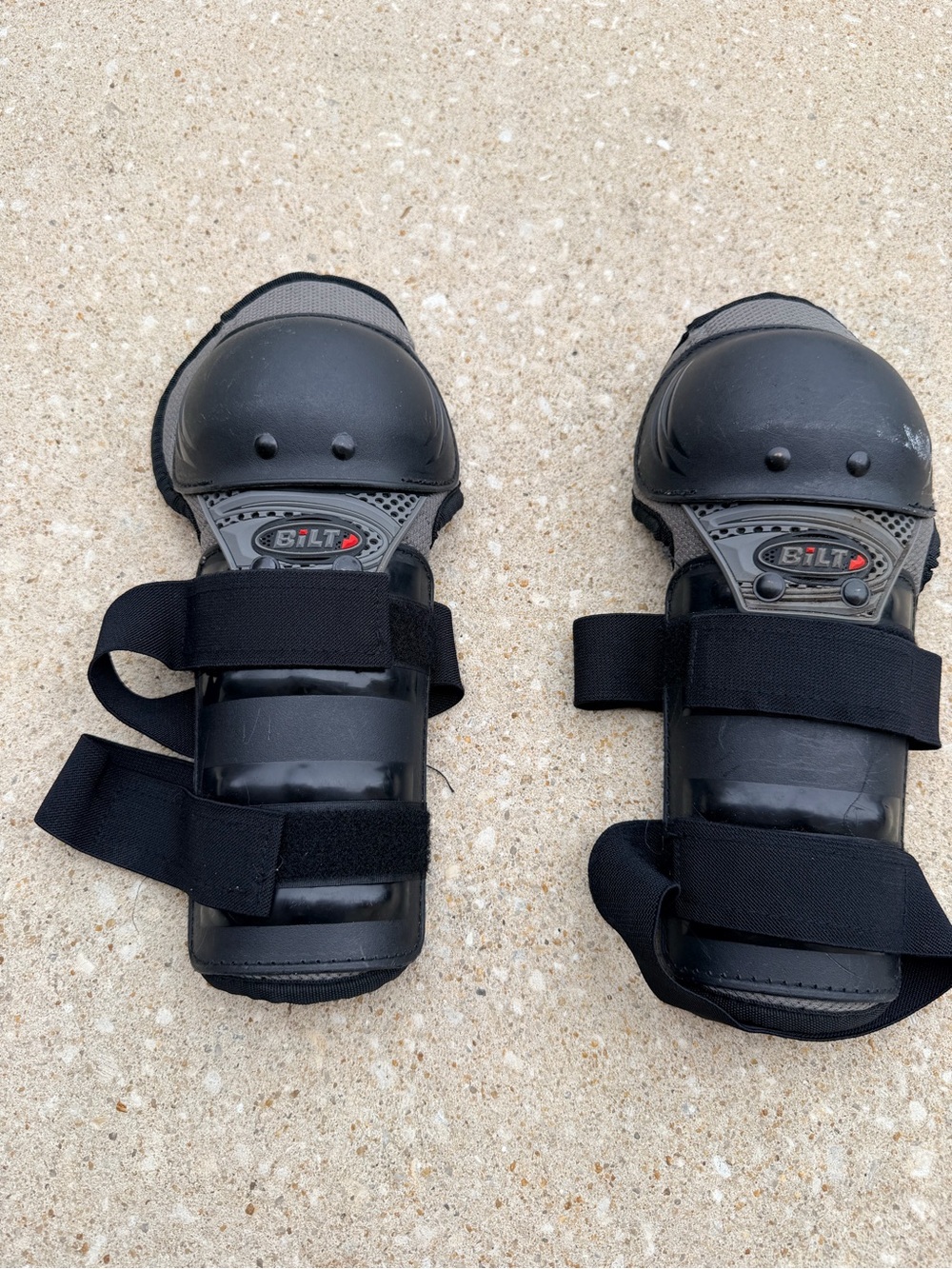 BILT Youth Large Black Protective Knee and Shin Guards
